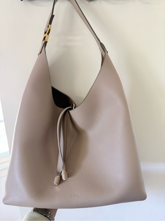 Chloe Handbags - Chloé Marcie Hobo Bag - Medium - Pebbled Taupe Leather Hobo with Gold Accents